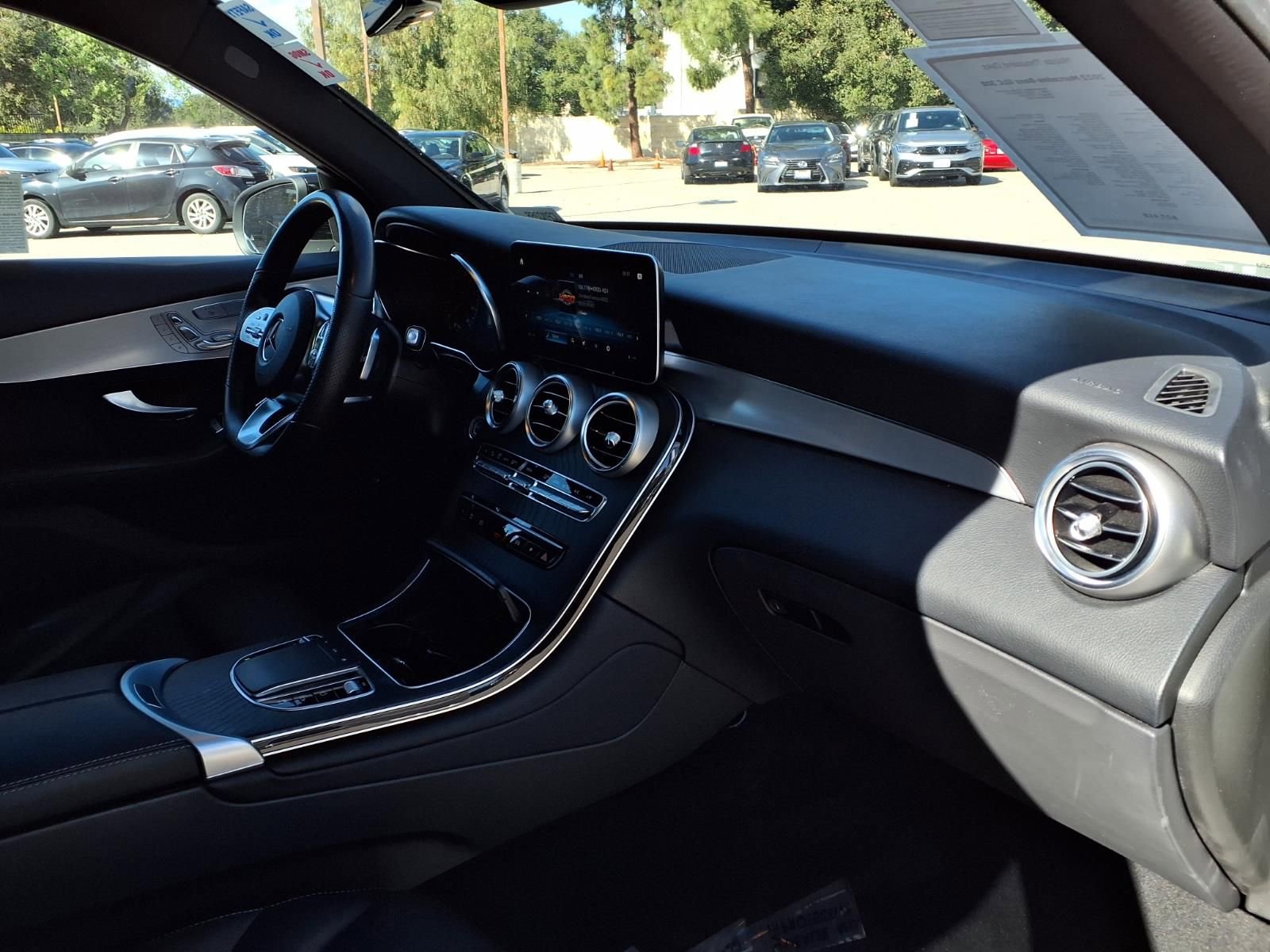 Used 2022 Mercedes-Benz GLC 300 image 22