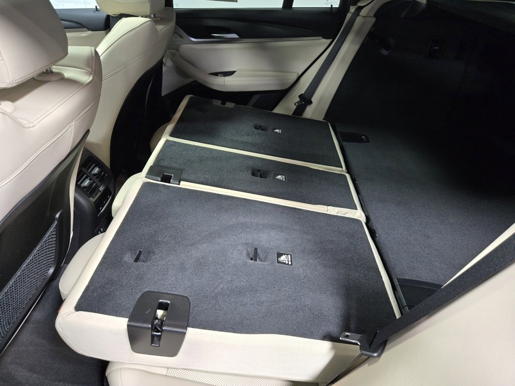 Used 2023 BMW X4 xDrive30i w/ M Sport Package image 39