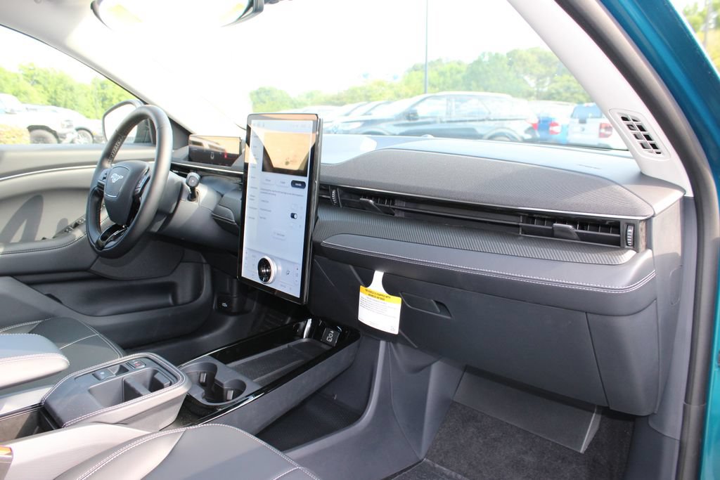 New 2026 Ford Mustang Mach-E Select RWD image 8