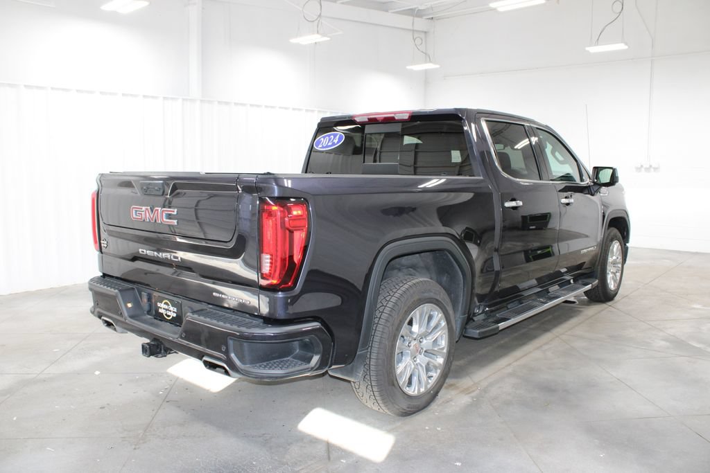 Used 2024 GMC Sierra 1500 Denali AWD/4WD image 9