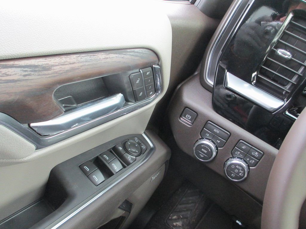 New 2026 GMC Sierra 1500 SLT w/ SLT Premium Plus Package image 18