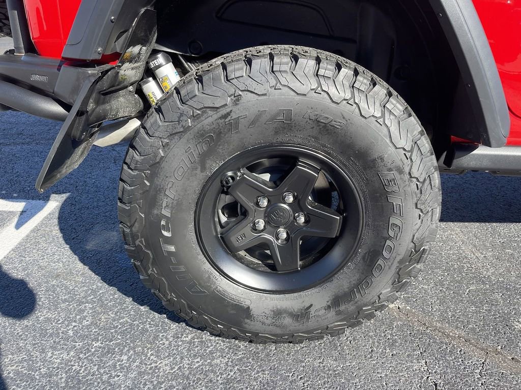 New 2024 Jeep Wrangler Unlimited Rubicon w/ Technology Group image 30