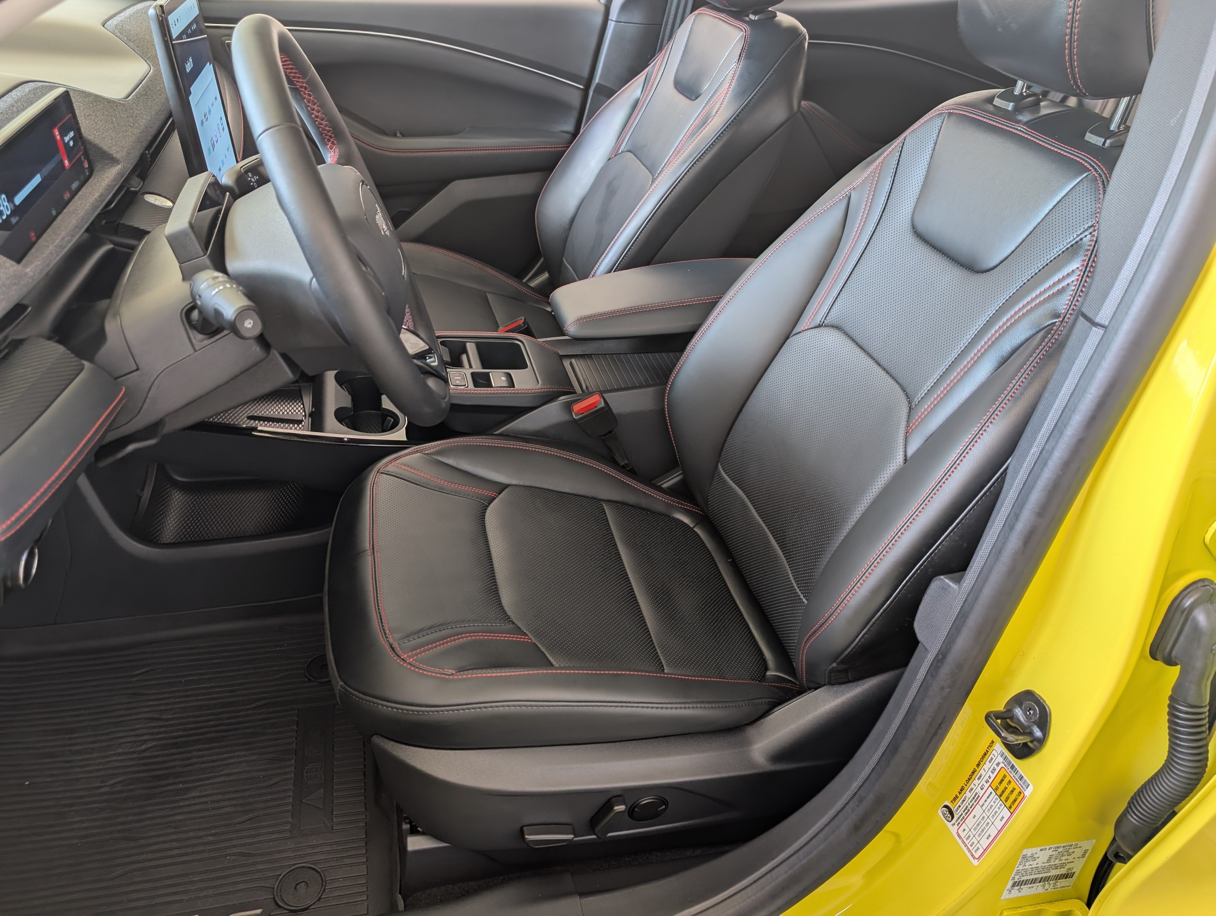 Used 2025 Ford Mustang Mach-E Premium w/ Sport Appearance Package RWD image 17