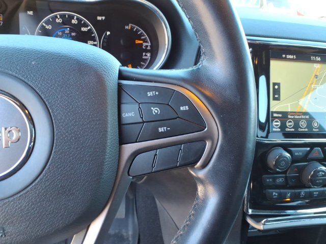Used 2021 Jeep Grand Cherokee Laredo X AWD/4WD image 26