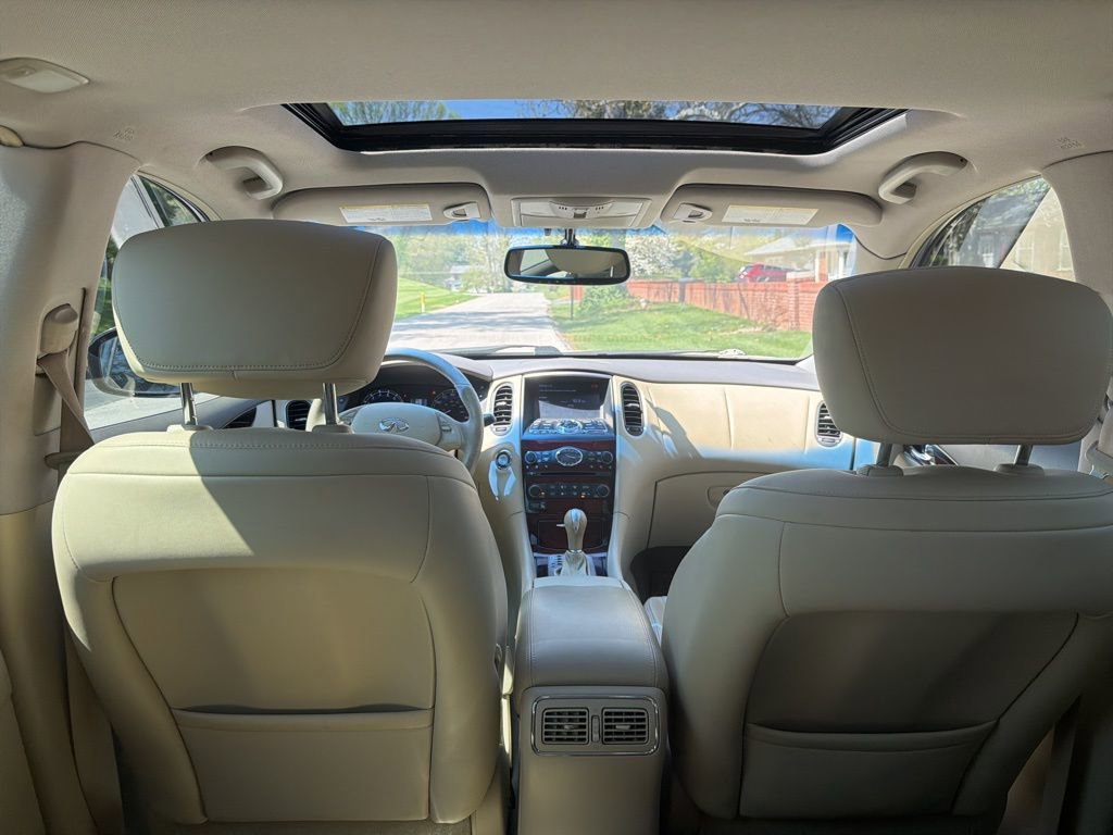 Used 2015 INFINITI QX50 Journey w/ Premium Package image 24