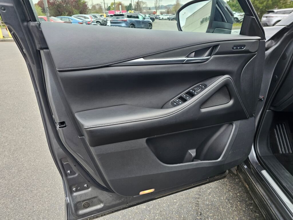 Used 2023 INFINITI QX60 Luxe w/ Cargo Package image 24