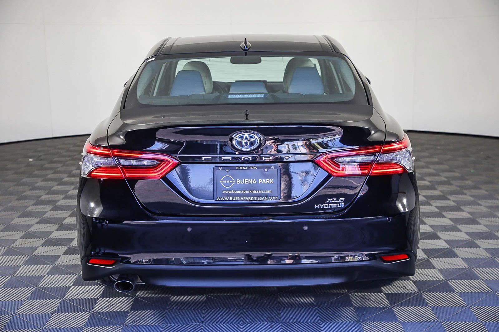 Used 2024 Toyota Camry XLE image 6