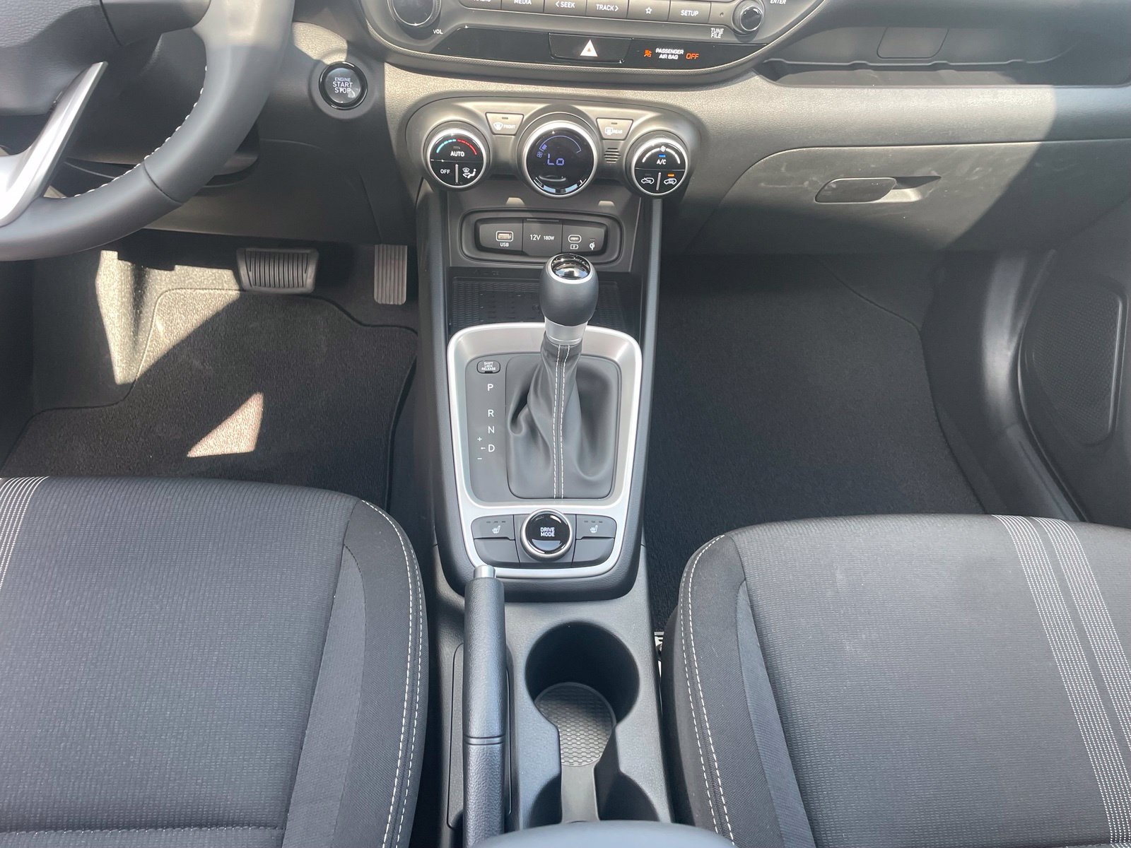 New 2026 Hyundai Venue SEL FWD image 22