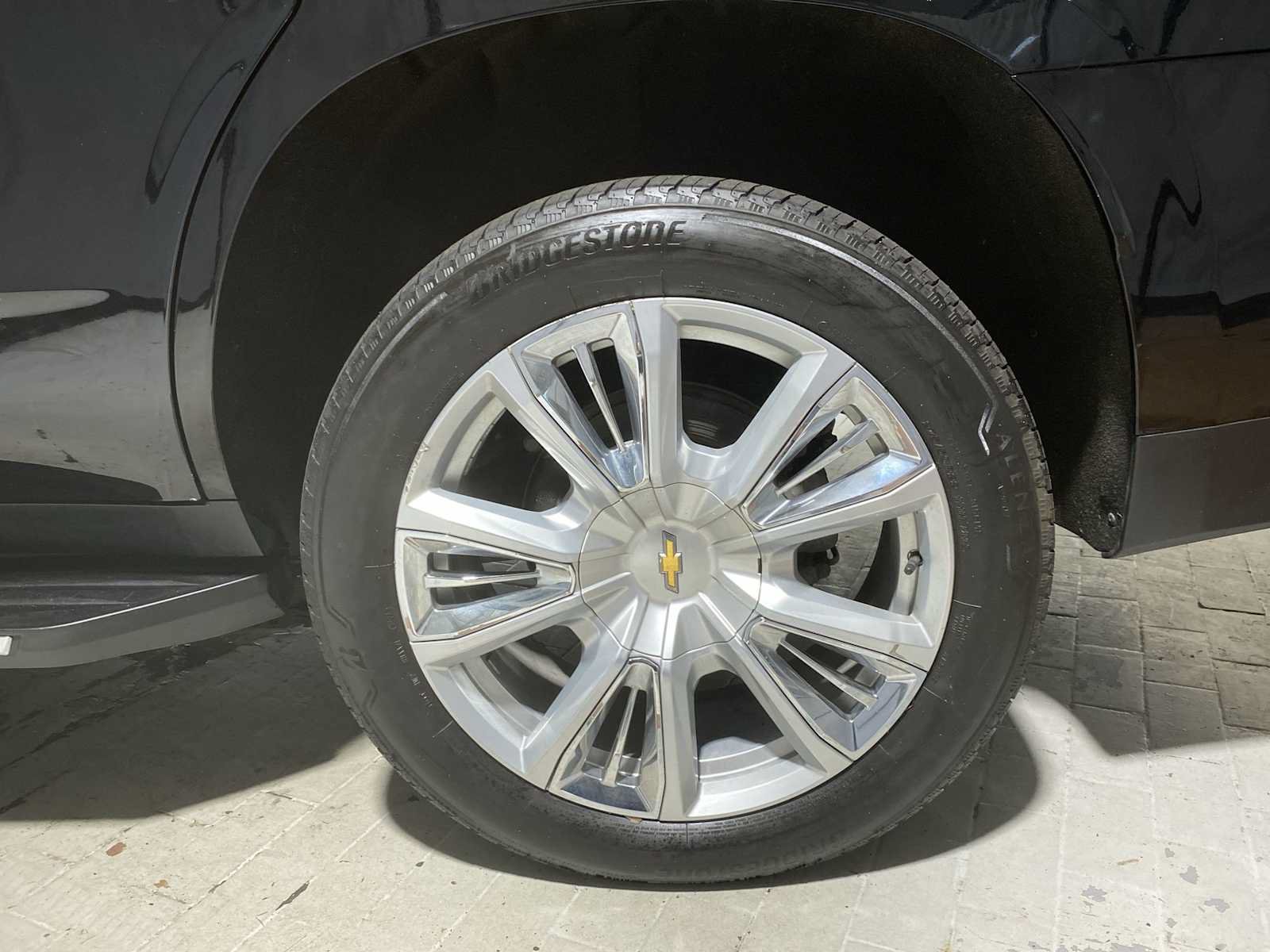 Used 2023 Chevrolet Tahoe High Country w/ Advanced Technology Package AWD/4WD image 8
