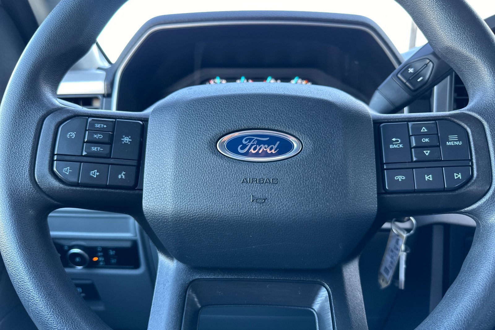 Used 2023 Ford F150 XLT w/ Trailer Tow Package image 23