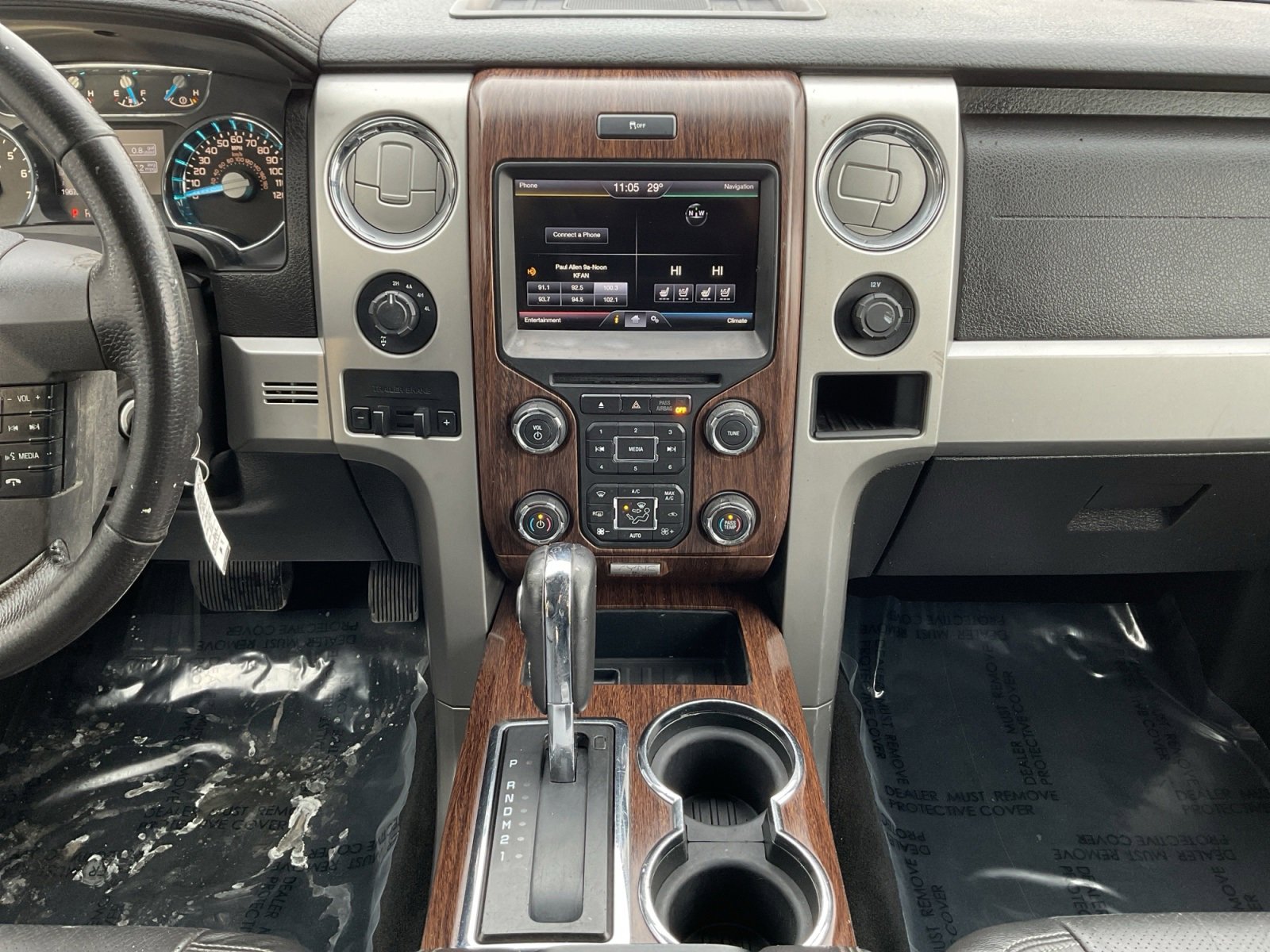 Used 2014 Ford F150 Lariat w/ Equipment Group 502A Luxury image 11