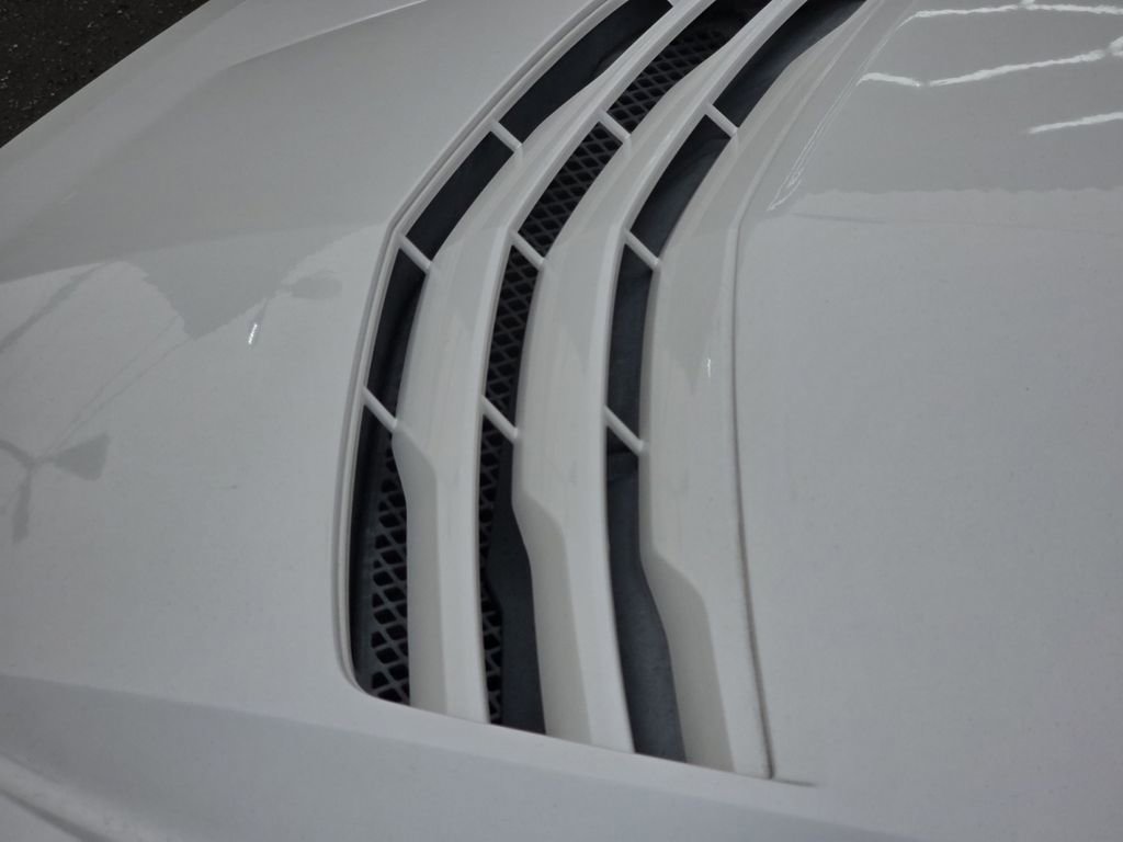 Used 2017 Cadillac CTS V w/ Luxury Package image 25