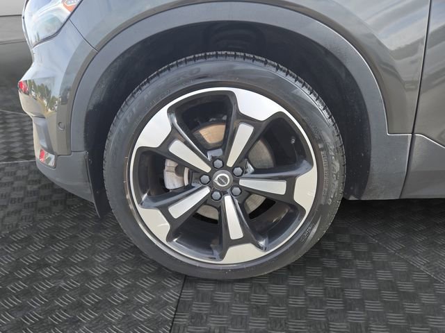 Used 2019 Volvo XC40 T5 Inscription image 35