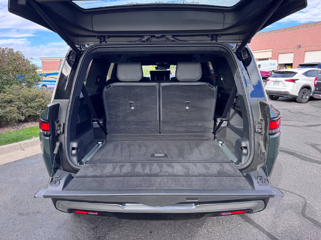 Used 2025 Rivian R1S Adventure Dual AWD/4WD image 12