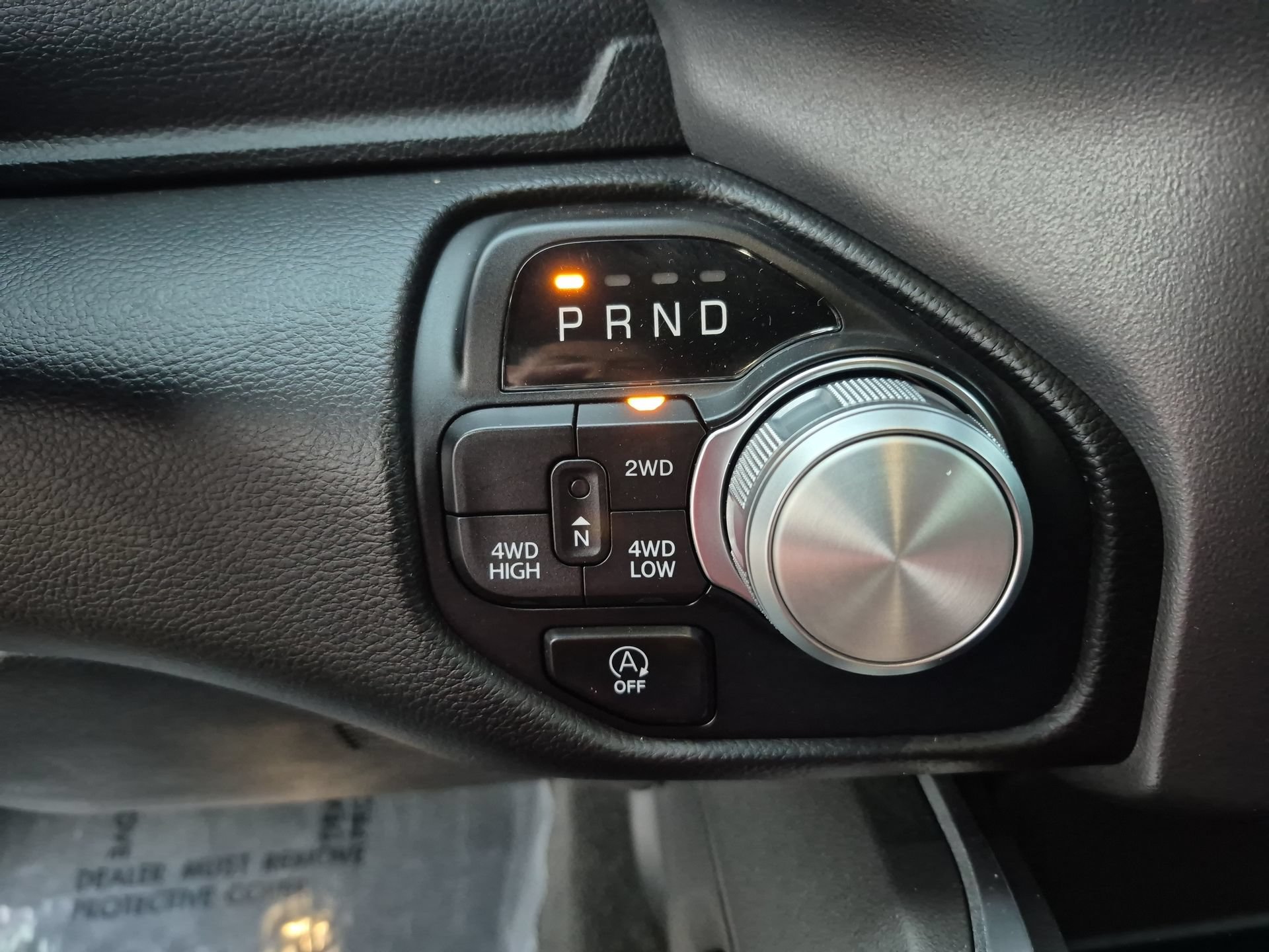 Used 2023 RAM 1500 Laramie AWD/4WD image 18