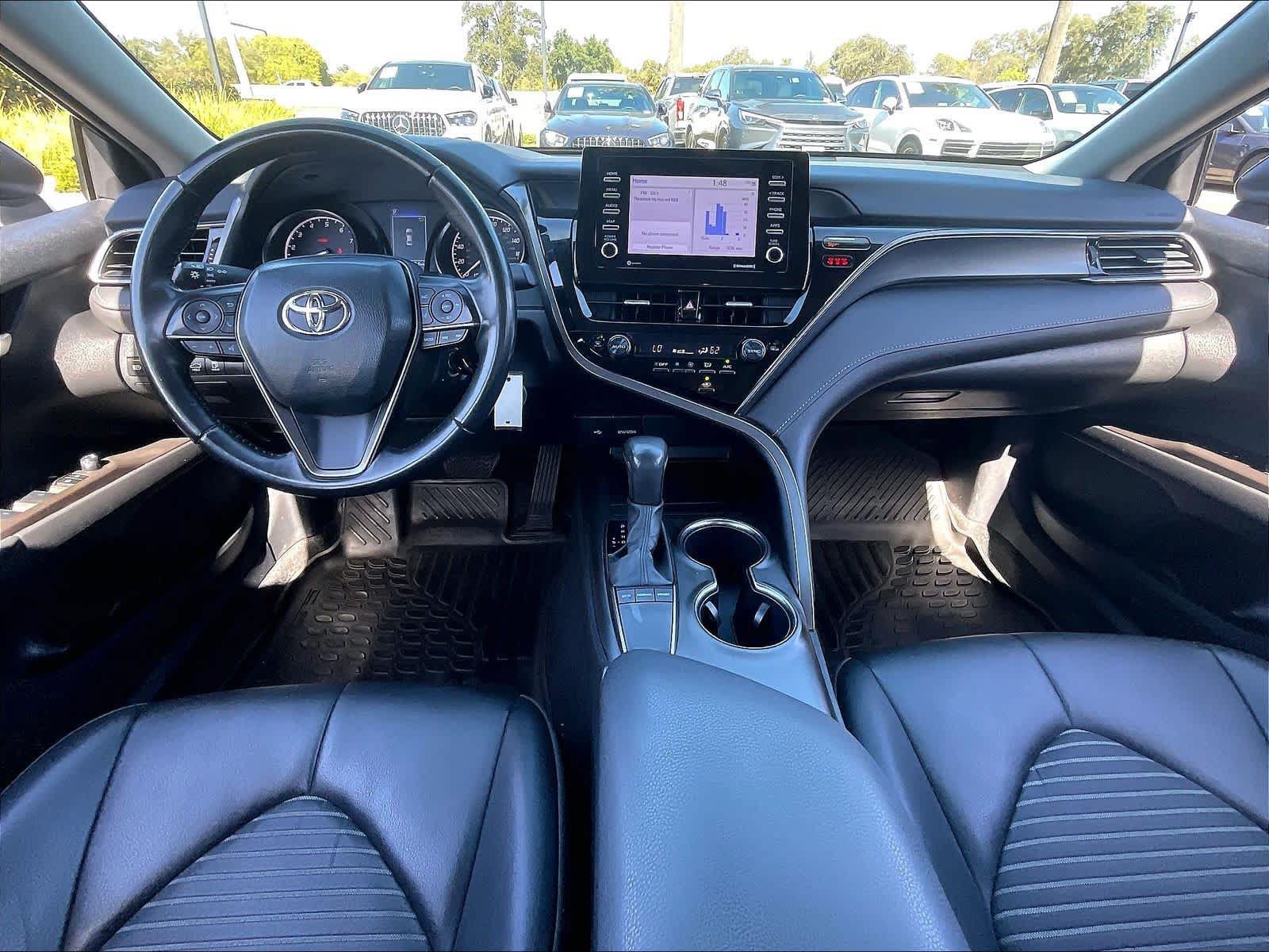 Used 2024 Toyota Camry SE FWD image 15