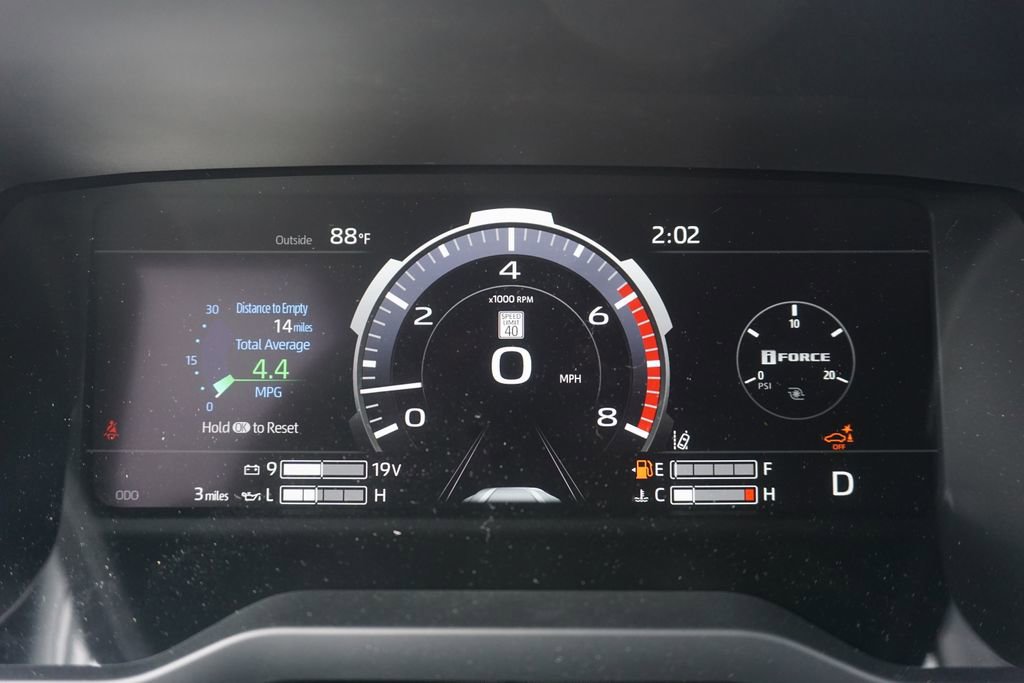 New 2026 Toyota Tundra Limited AWD/4WD image 5
