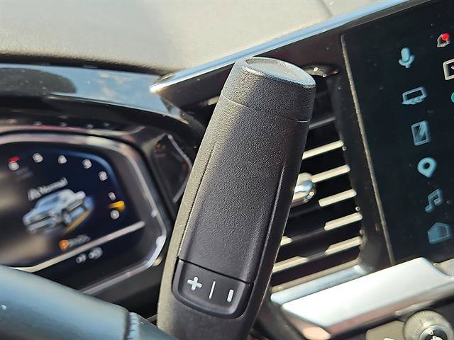 Used 2025 Chevrolet Silverado 1500 LT RWD image 19