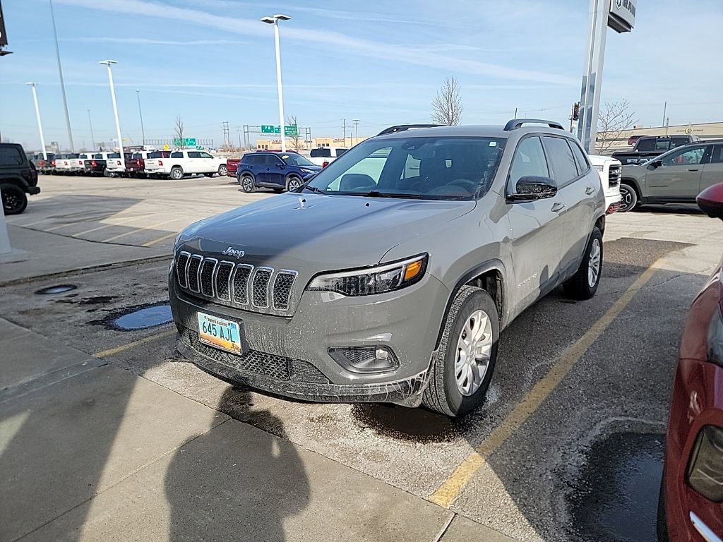 Used 2022 Jeep Cherokee Latitude Lux image 3
