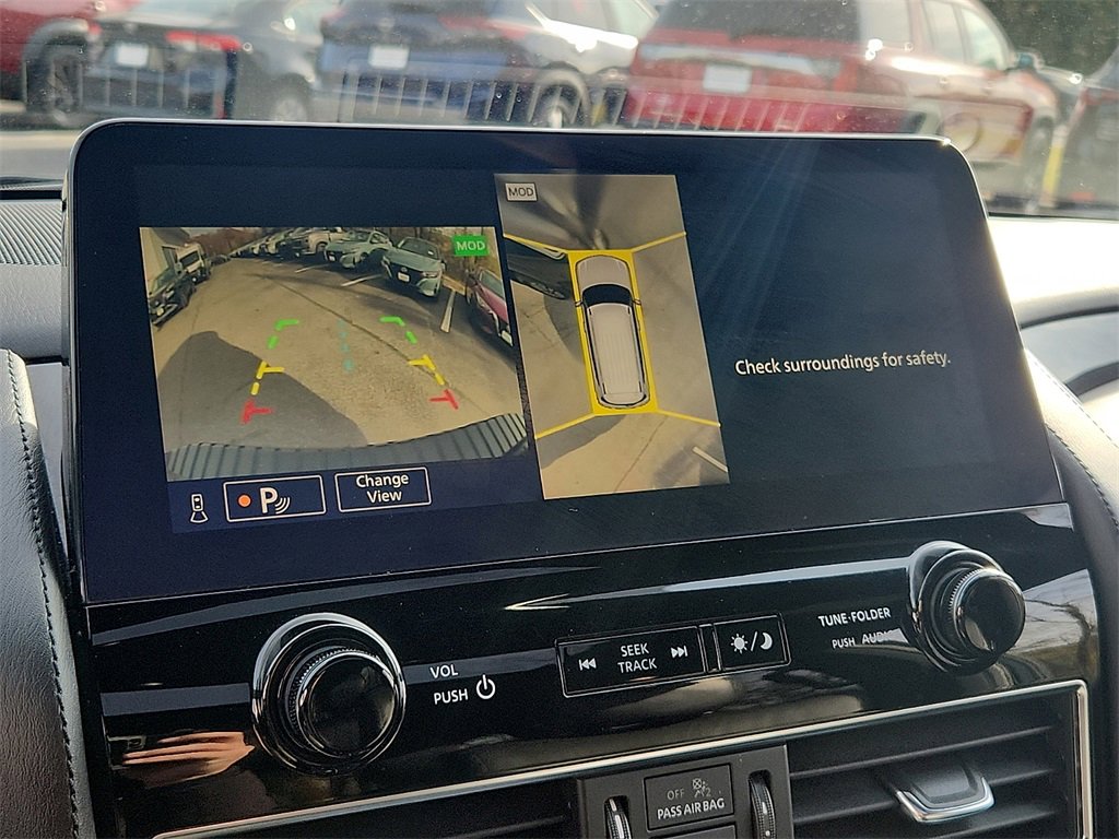 Used 2022 Nissan Armada SL w/ Midnight Edition Package image 19