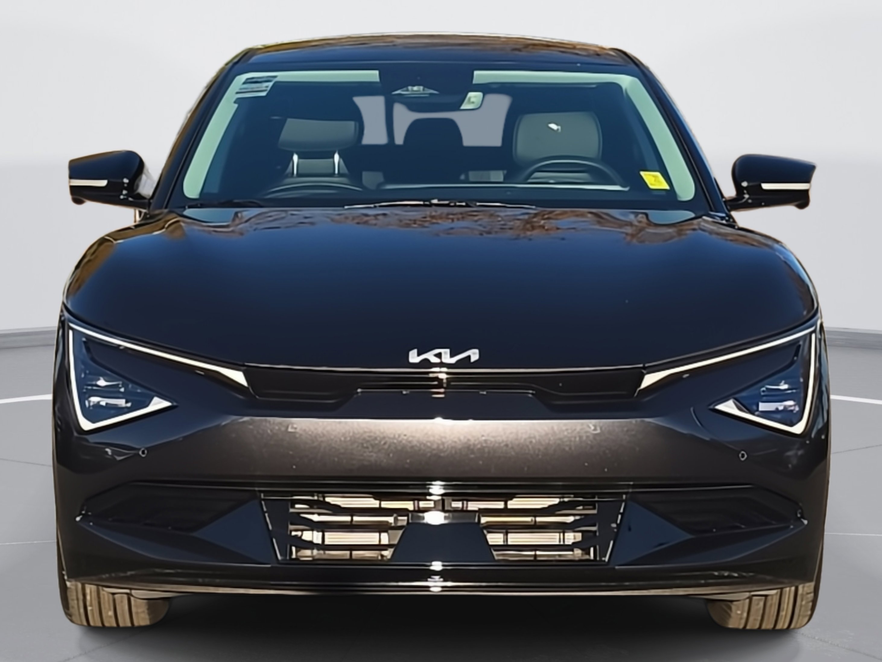 New 2025 Kia EV6 Wind image 2