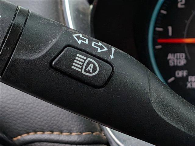 Used 2021 Chevrolet Traverse LT w/ LT Premium Package image 14