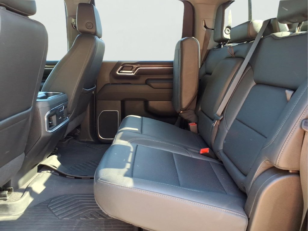Used 2024 Chevrolet Silverado 2500 LTZ w/ LTZ Plus Package AWD/4WD image 21