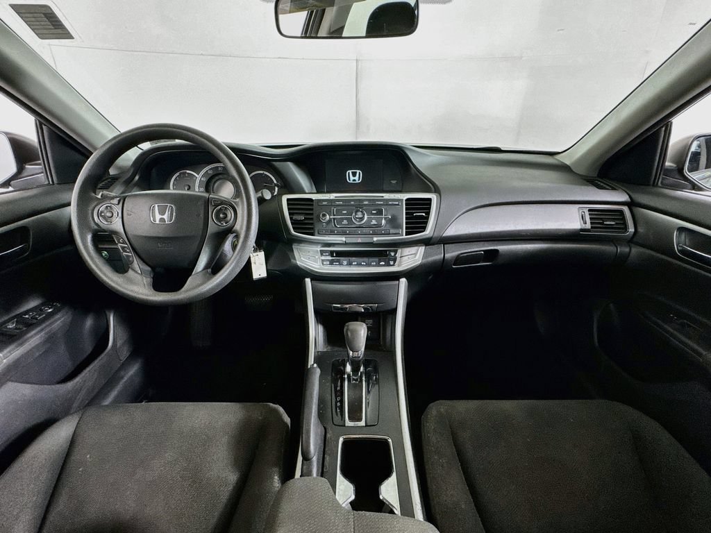 Used 2013 Honda Accord LX image 26