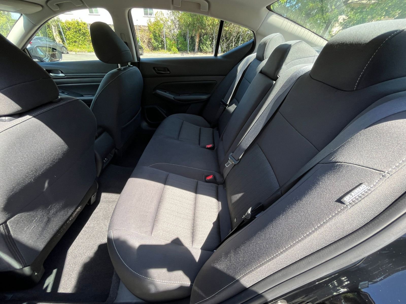 Used 2025 Nissan Altima 2.5 SV FWD image 24