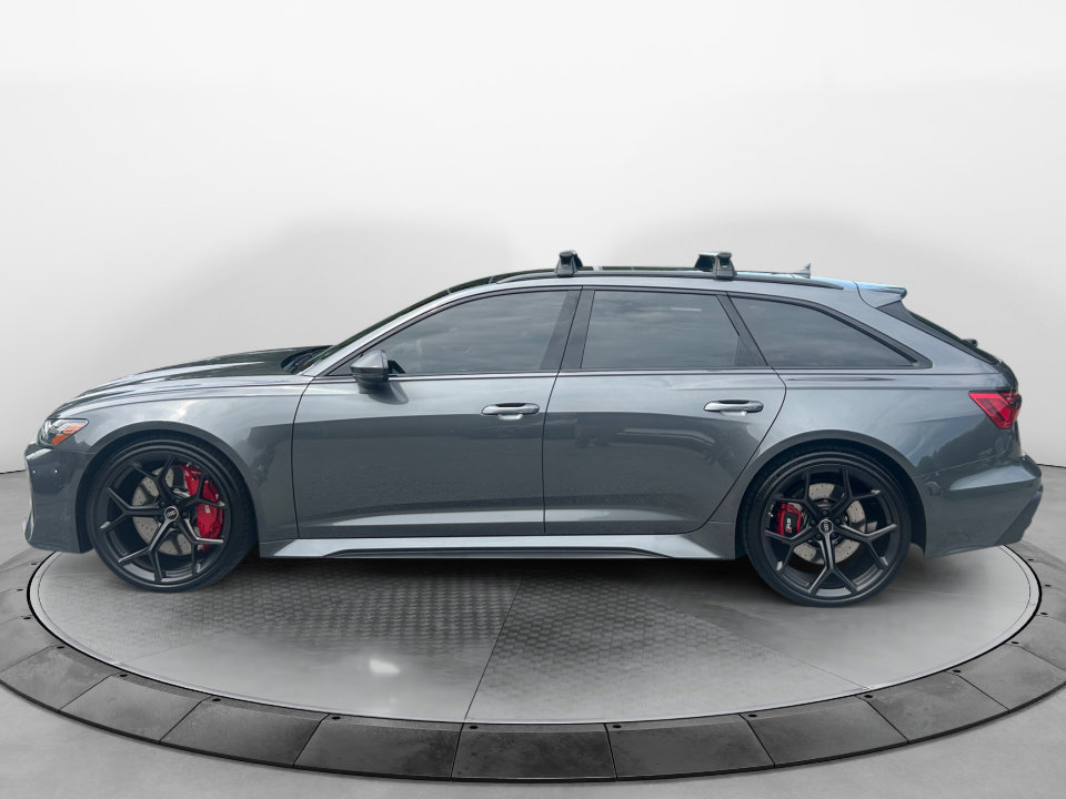Certified 2024 Audi RS 6 performance AWD/4WD image 4