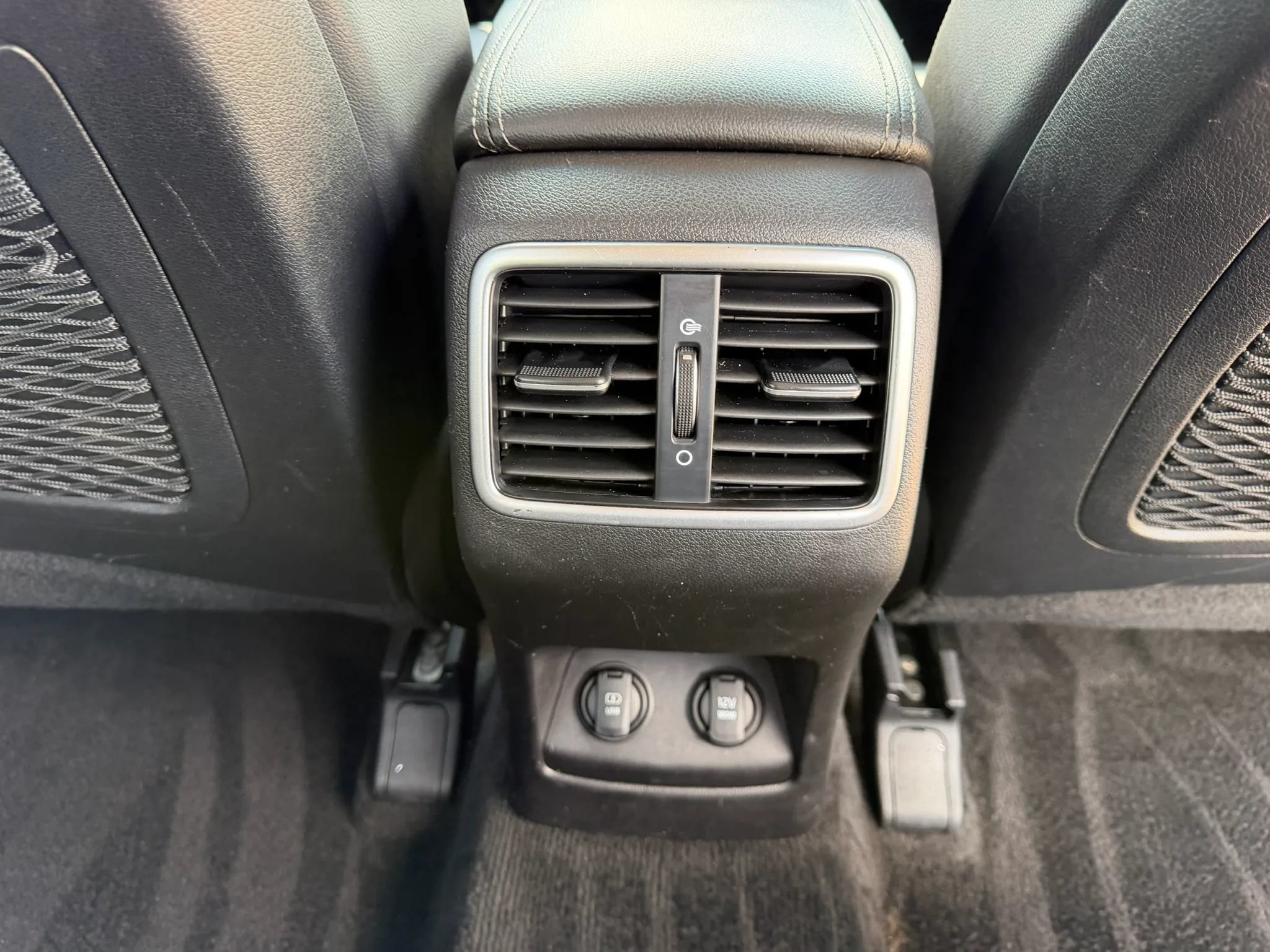 Used 2020 Kia Sportage EX FWD image 27