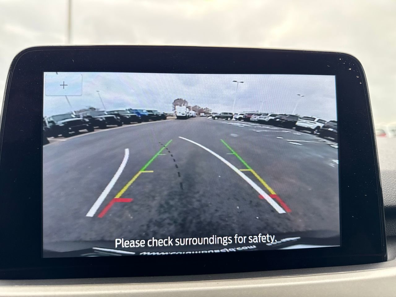 Used 2021 Ford Escape SE image 18