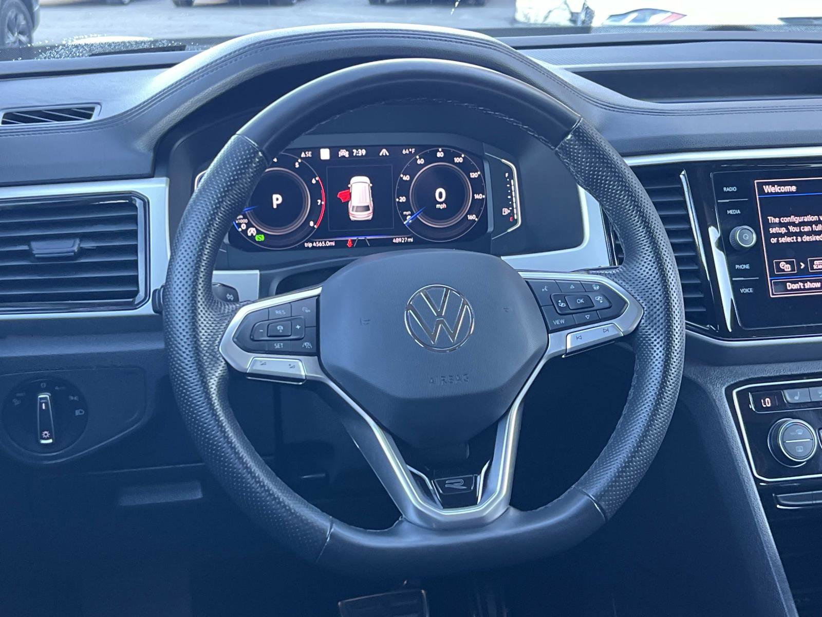 Certified 2022 Volkswagen Atlas SEL R-Line image 9