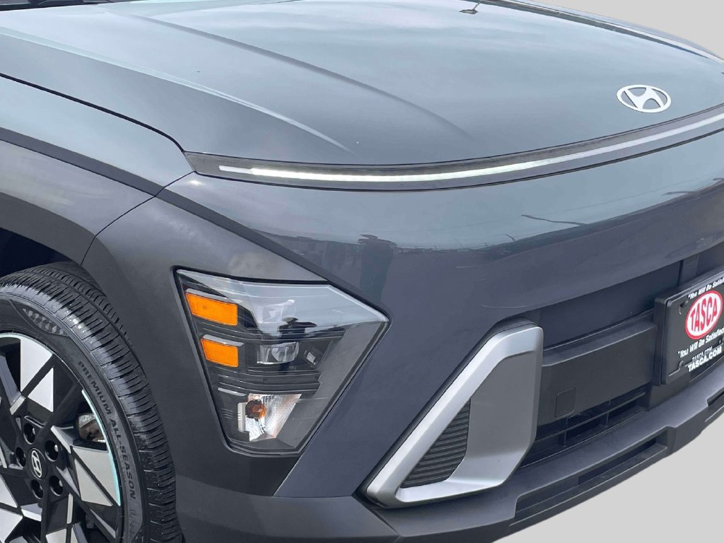 Used 2024 Hyundai Kona SEL AWD/4WD image 10