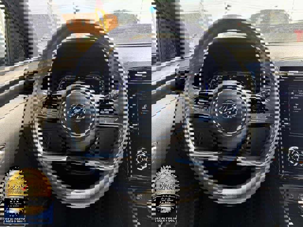 Used 2022 Hyundai Santa Cruz SEL w/ Launch Package image 17