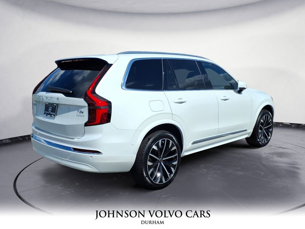 New 2026 Volvo XC90 T8 Plus image 3