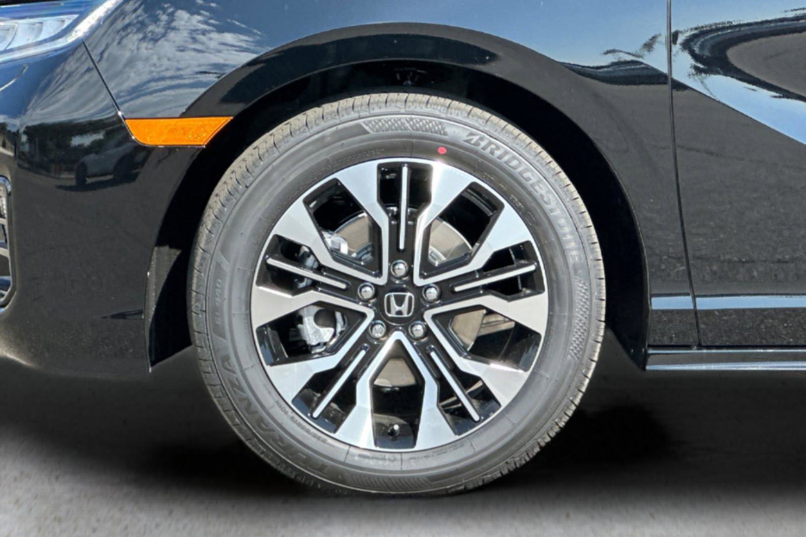 New 2026 Honda Odyssey Elite image 34