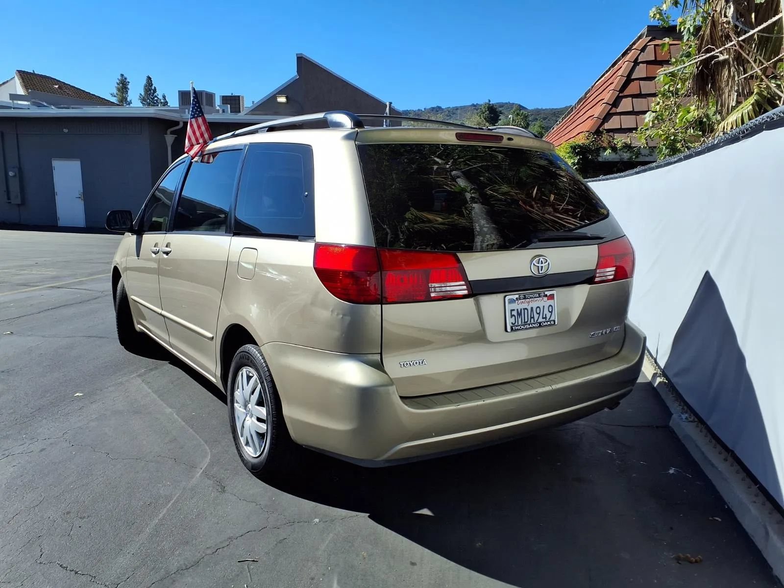 Used 2005 Toyota Sienna CE FWD image 5