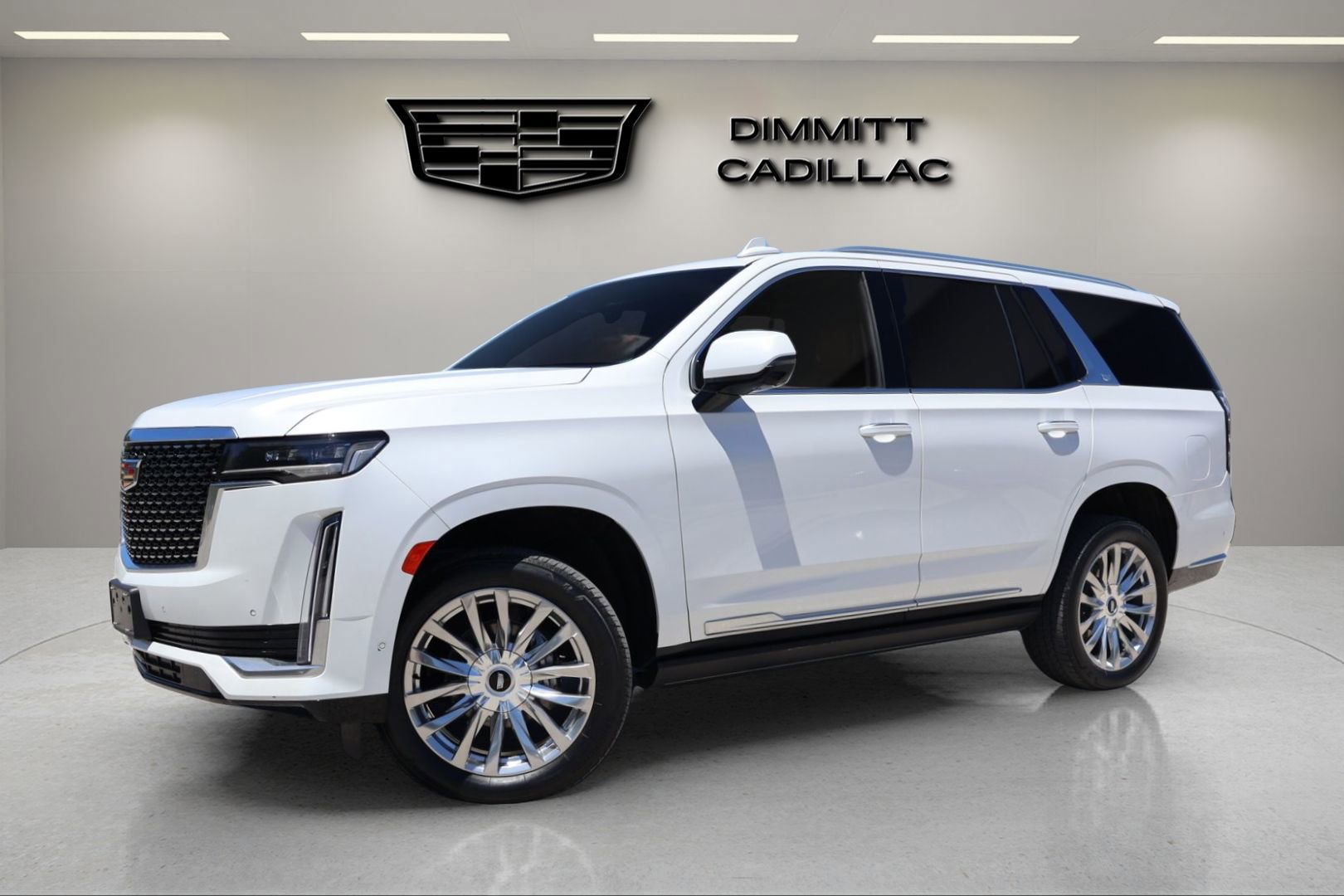Used 2023 Cadillac Escalade Premium Luxury w/ Performance Package AWD/4WD image 1