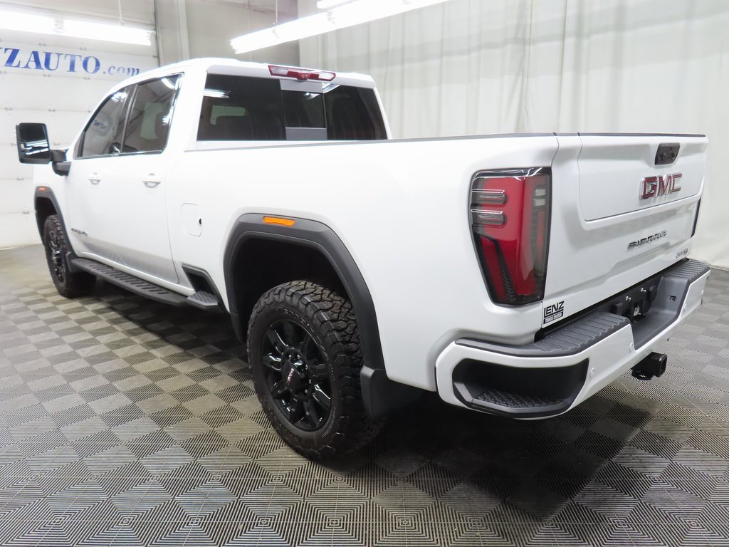 Used 2025 GMC Sierra 2500 AT4 w/ AT4 Premium Plus Package image 5
