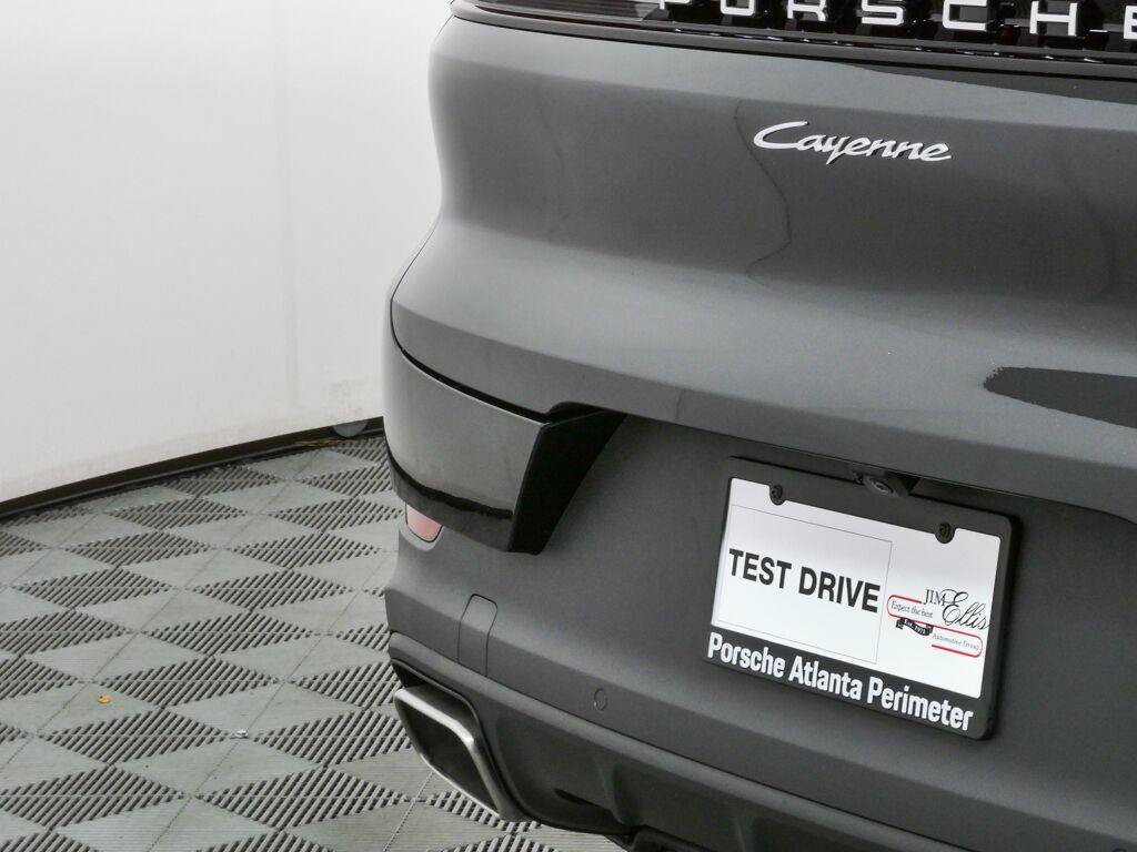 New 2026 Porsche Cayenne AWD/4WD image 38