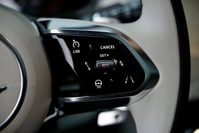 New 2026 Jaguar F-PACE R-Dynamic S AWD/4WD image 38