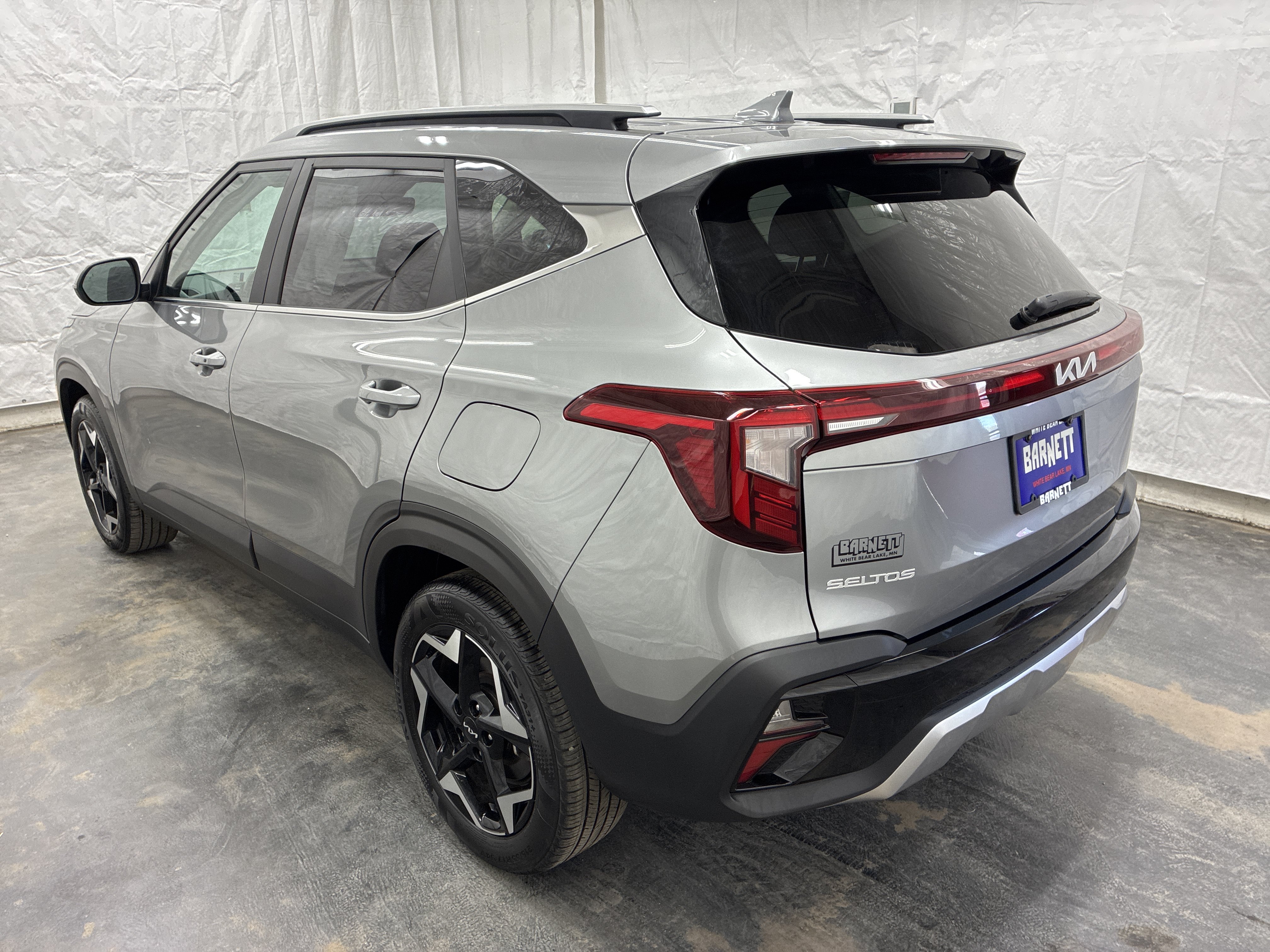Certified 2024 Kia Seltos EX AWD/4WD image 4