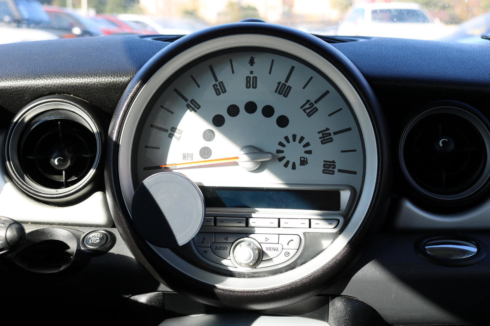 Used 2009 MINI Cooper Hardtop image 18