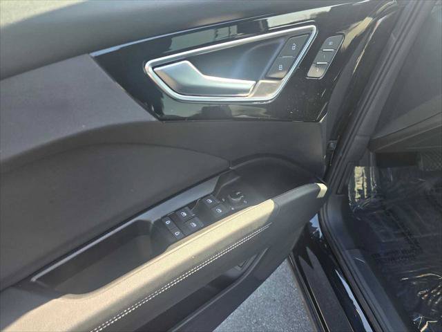Used 2023 Audi Q4 e-tron Premium Plus w/ Premium Plus AWD/4WD image 22