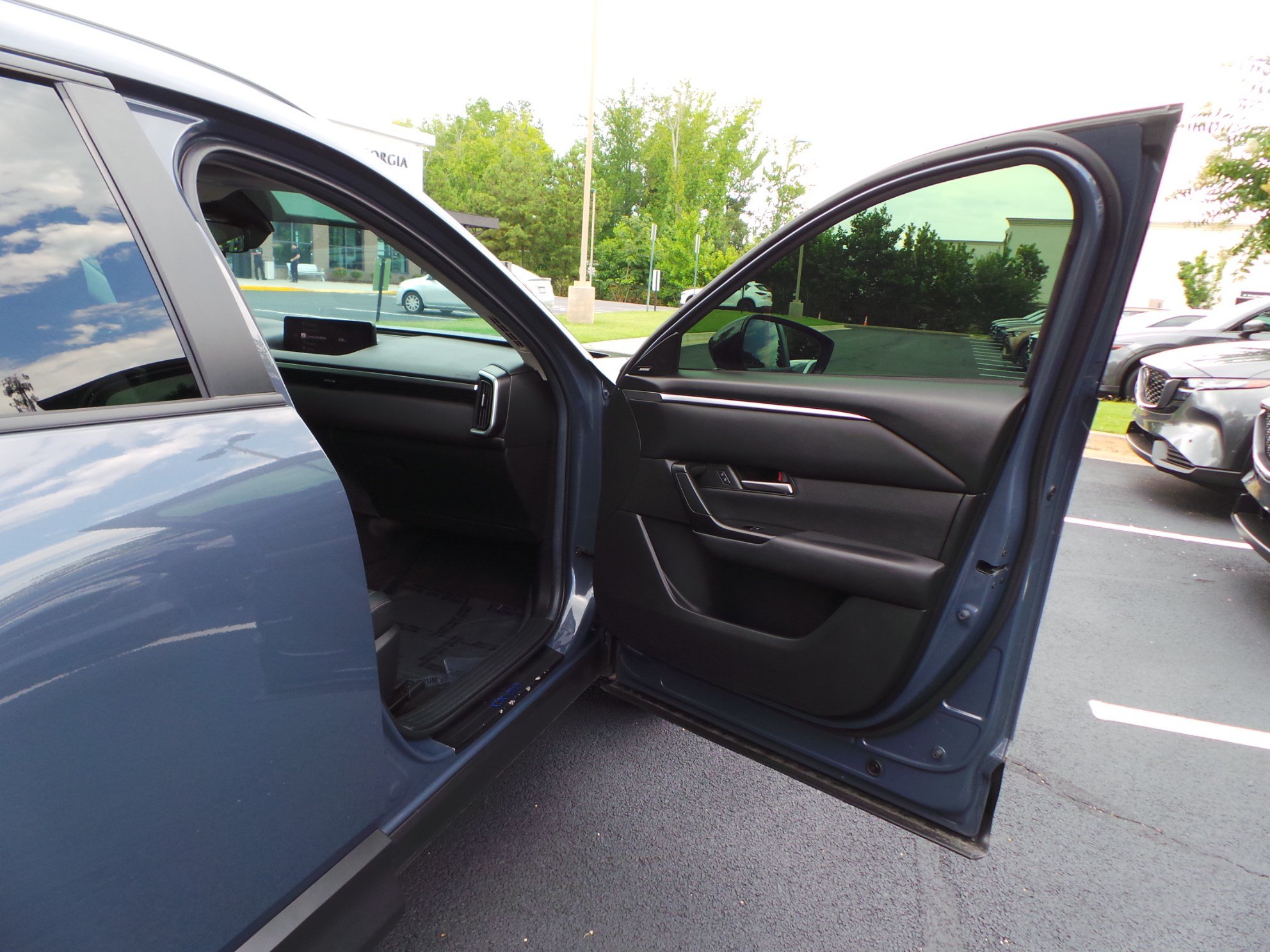 Certified 2024 MAZDA CX-50 AWD 2.5 S w/ Premium Package image 37