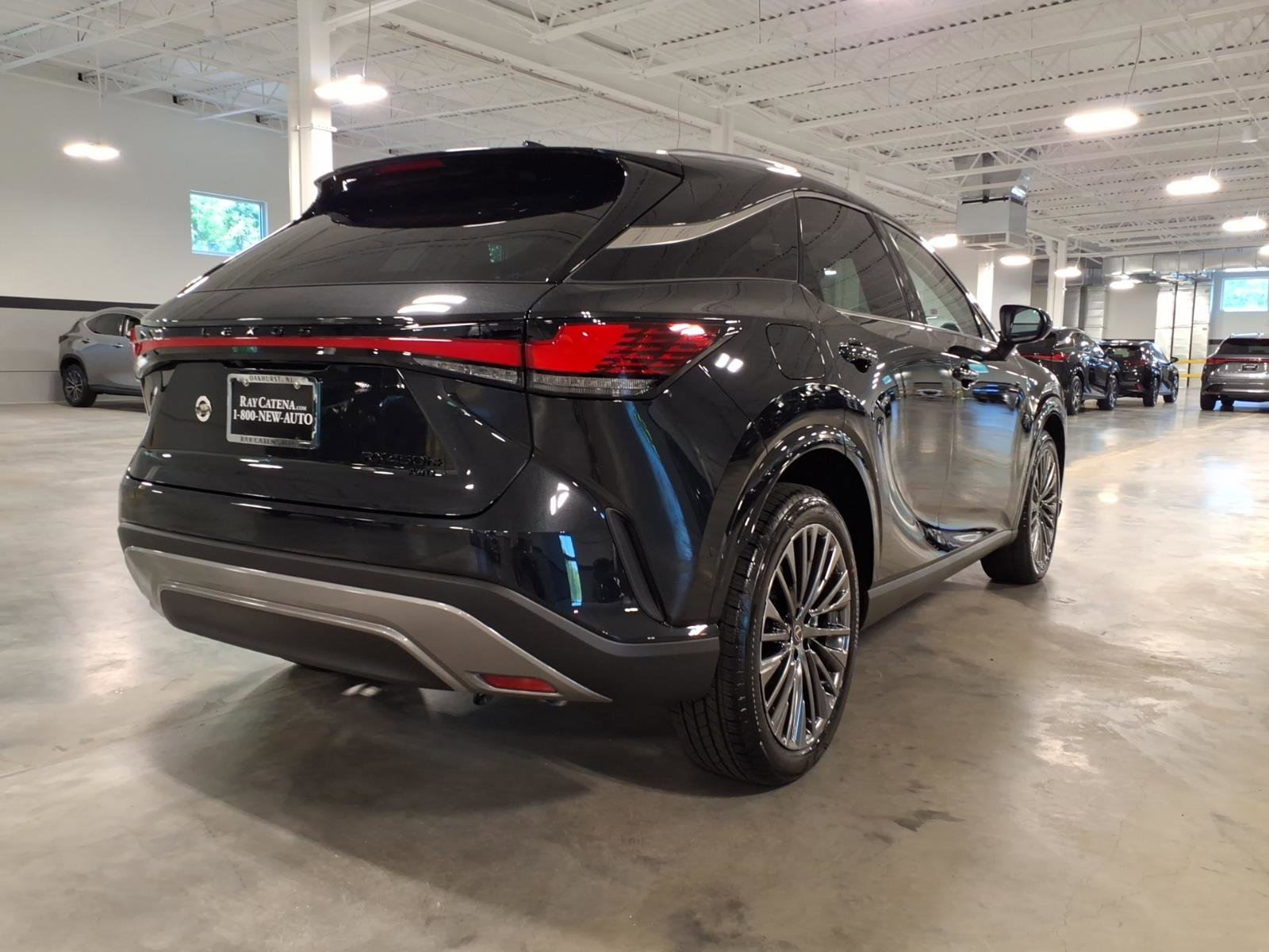 New 2026 Lexus RX 450h AWD image 16