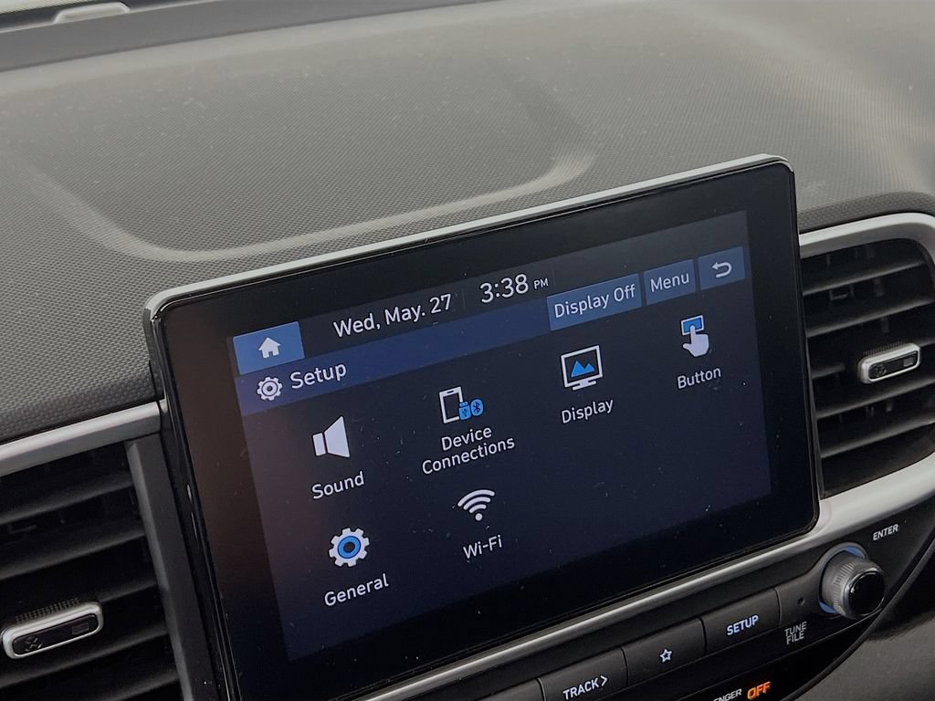 Certified 2025 Hyundai Venue SEL FWD image 13
