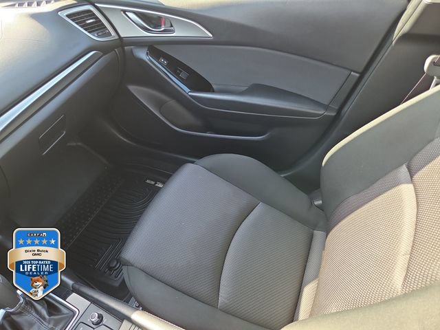 Used 2017 MAZDA MAZDA3 Sport FWD image 12