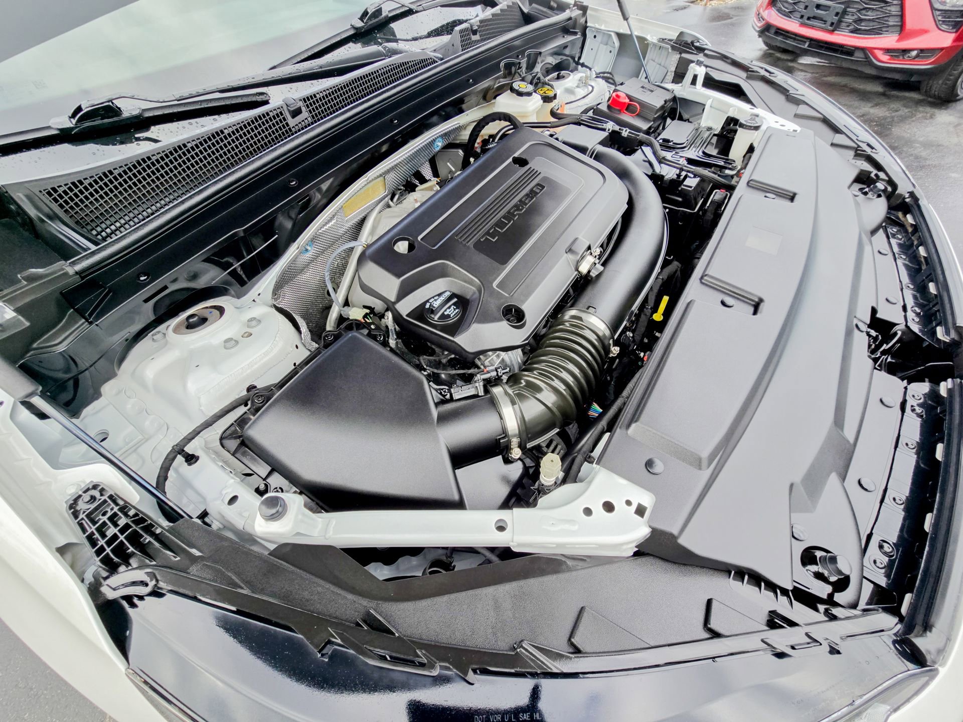 Used 2024 Buick Envision Avenir image 55